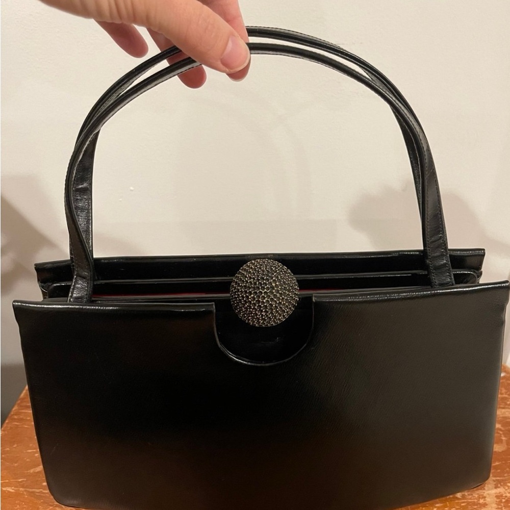 Adorable Vintage Black Purse with Red Lining